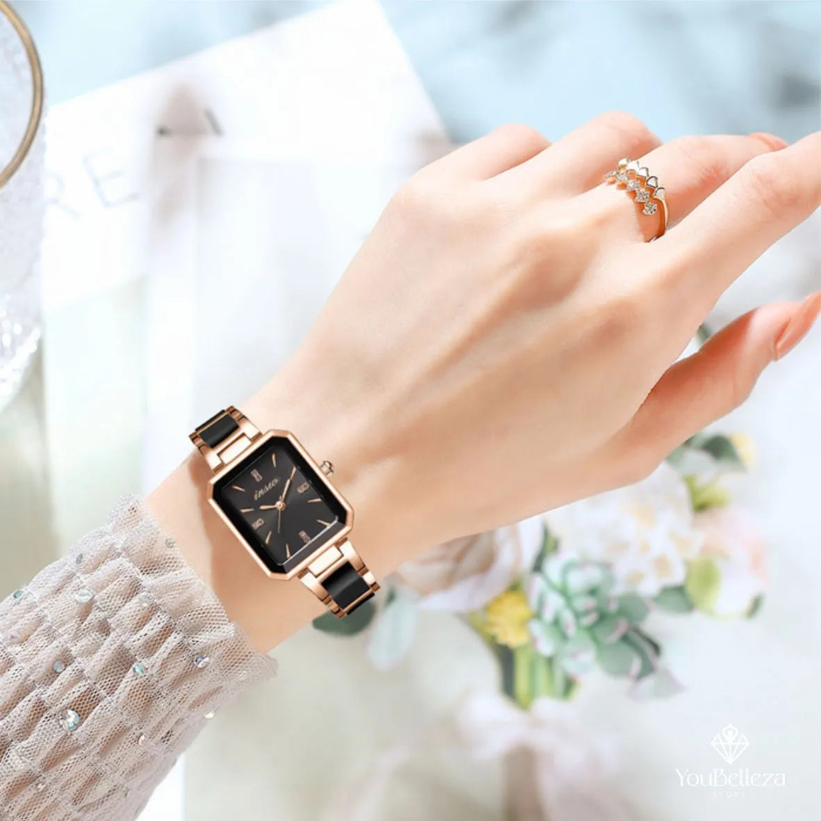 Elegancia Cuadrada: Reloj de pulsera para mujer