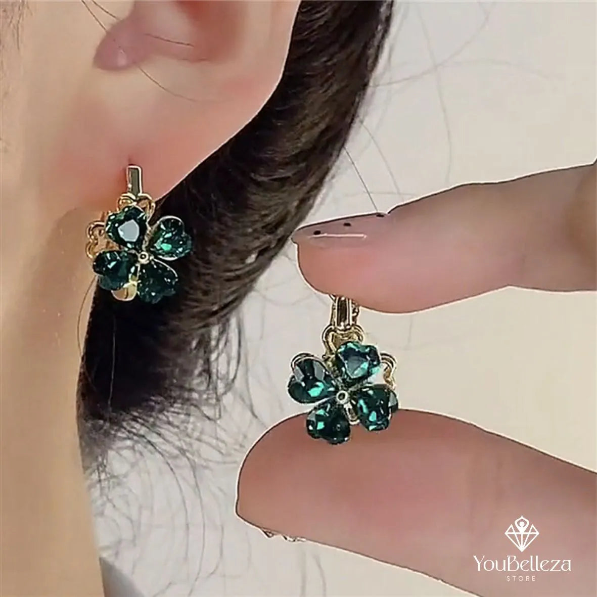 Aretes Trébol Giratorio
